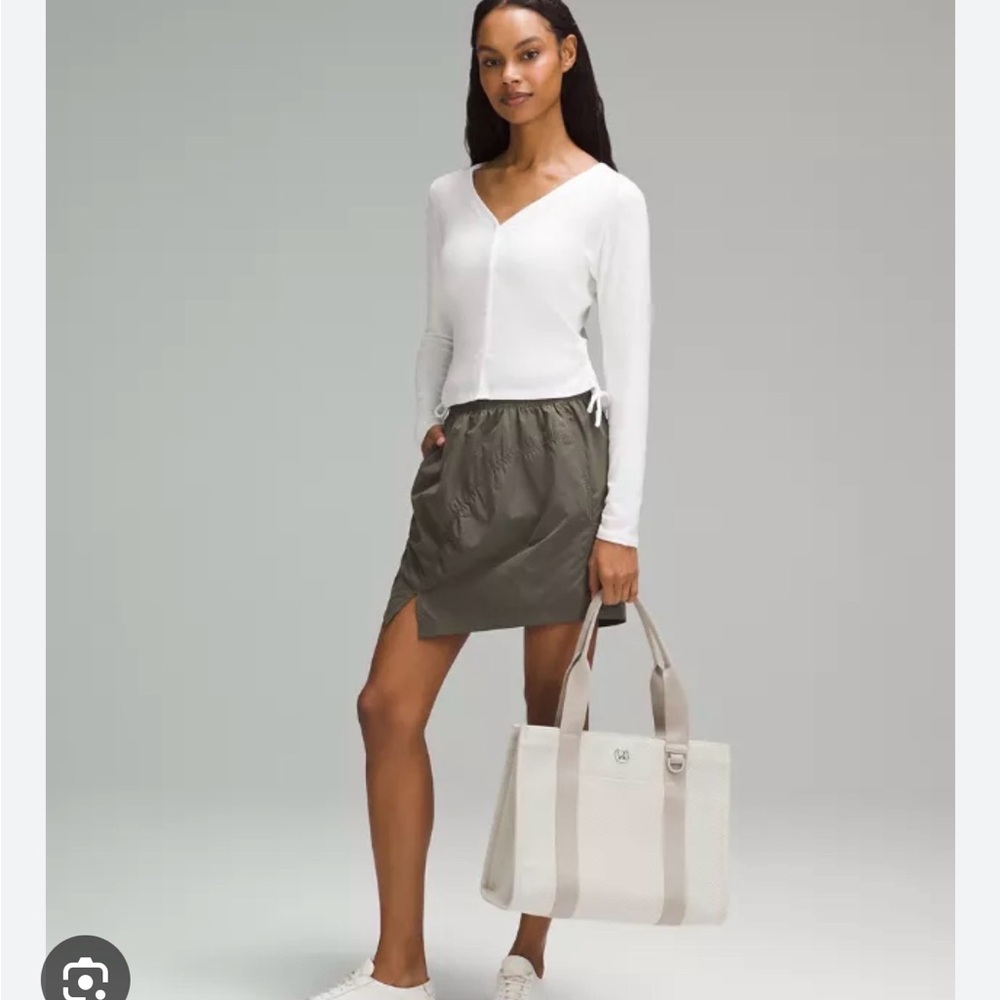 BRAND NEW NWT lululemon athletica Cream and Tan Canvas Tote Bag